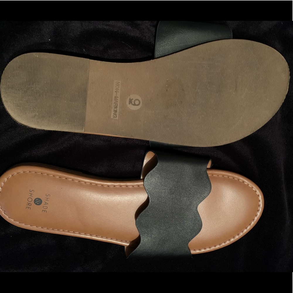 one strap sandals - Picture 2 of 2